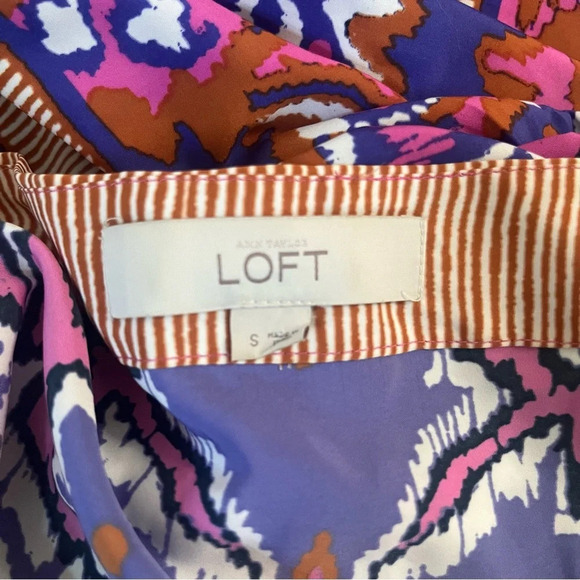 Loft Pullover  Lightweight Scarf Like Cover-Up, Dress Size Small Pink Purple - Picture 9 of 9